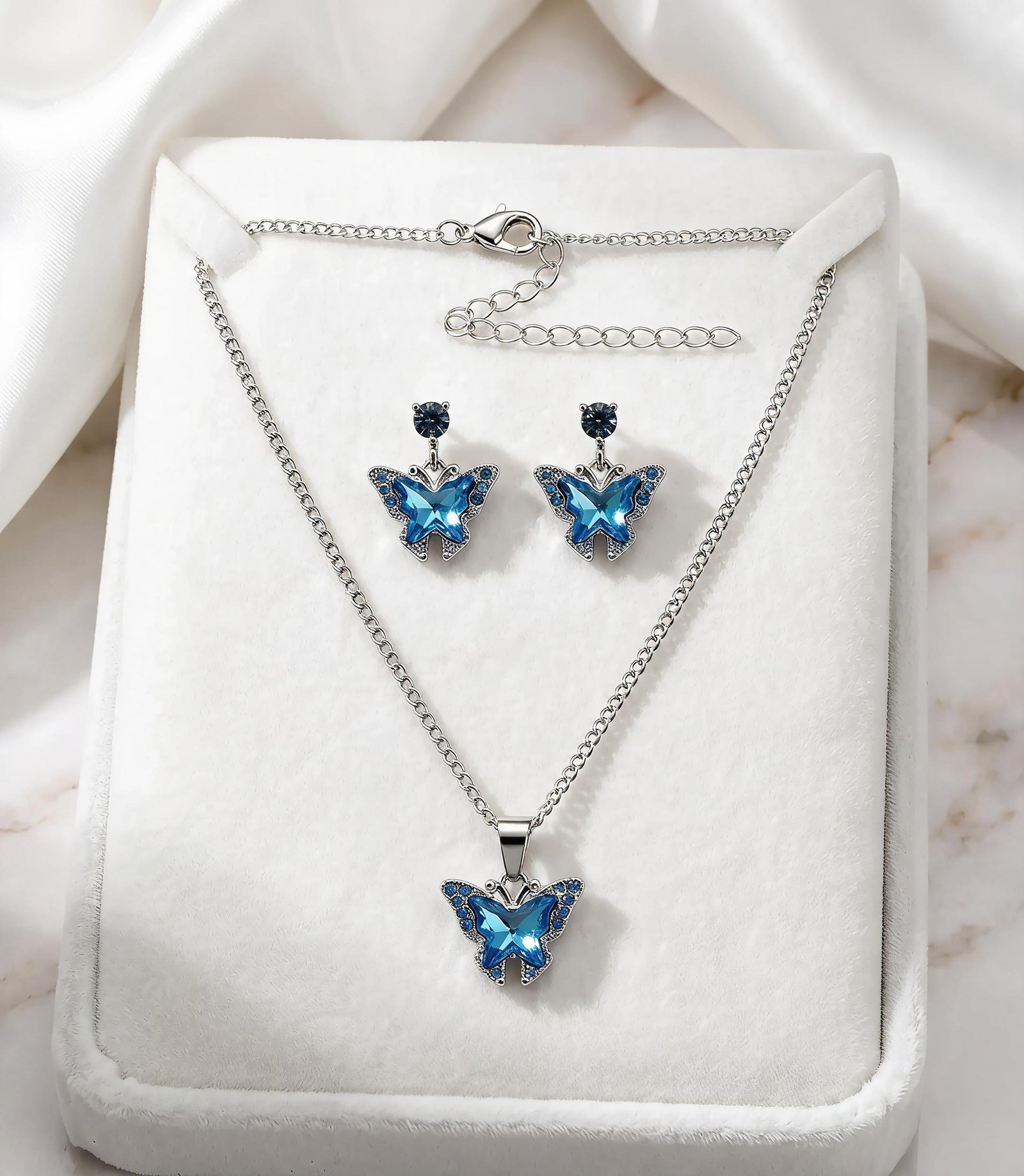 lv_0_20260812011329 Crystal Necklace & Earrings Set - Image 1